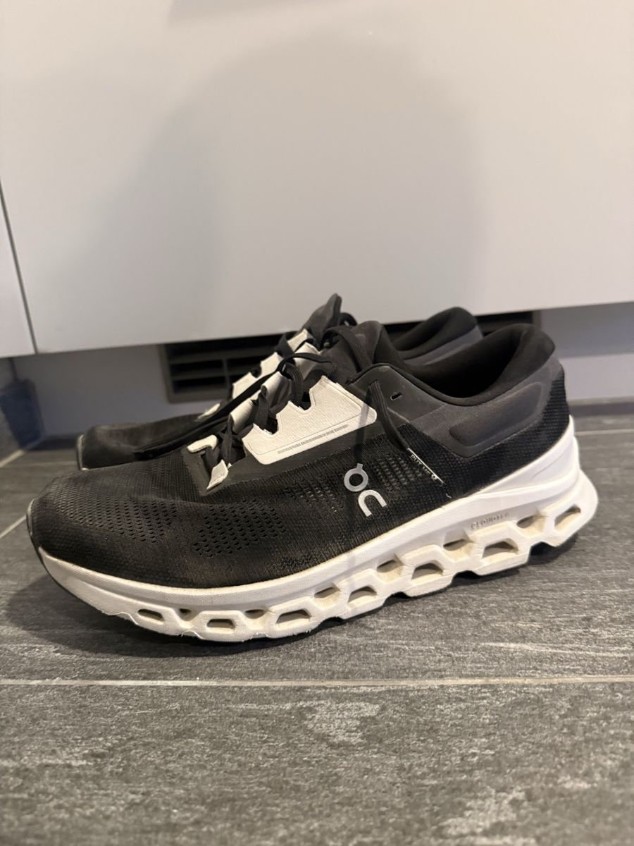 On Herrenschuhe: On Laufschuh Gr. 43 – Gebraucht aus Bern von Laufsport3000 1