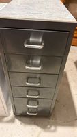 Rollkontainer aus Metall