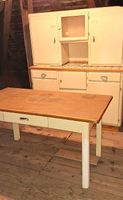 Vintage Küchenbuffet mit Tisch 1950  restaurationsbedürftig