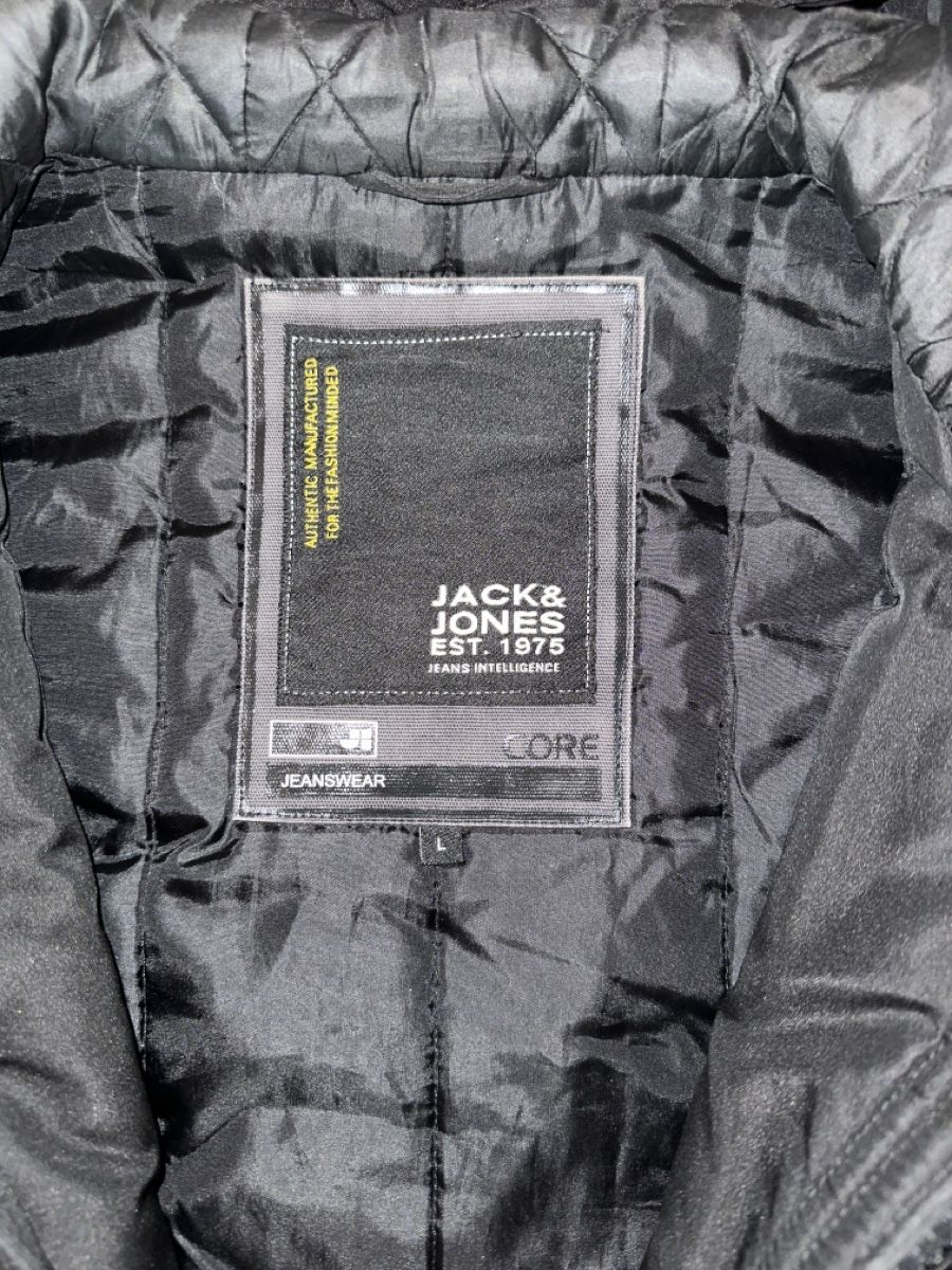 Jack & Jones Jacken: Jack&Jones Winterjacke Gr. L schwarz – Gebraucht aus St. Gallen von mai_zpt7 1