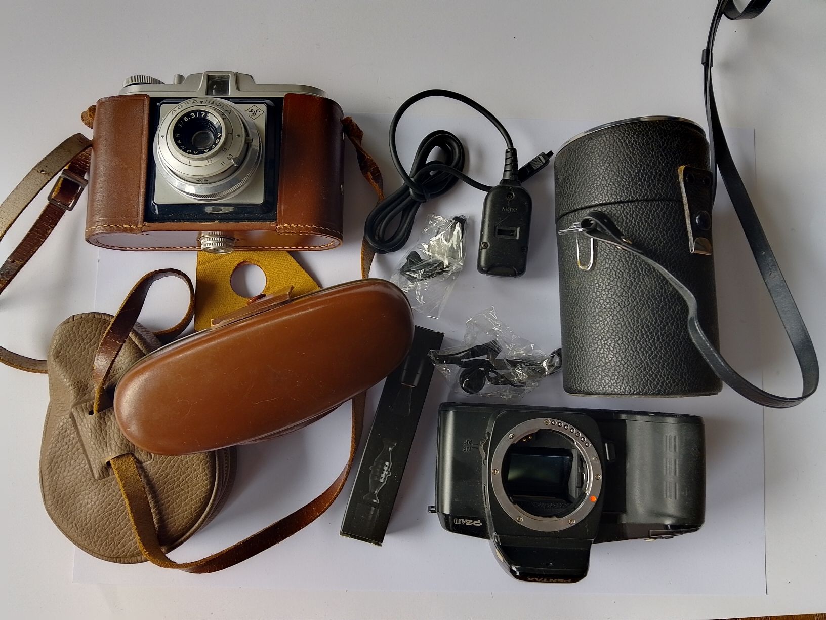 Fotocamera: Wühlkiste Foto Material 2. – Usato da Erlinsbach venduto da Yanny 4