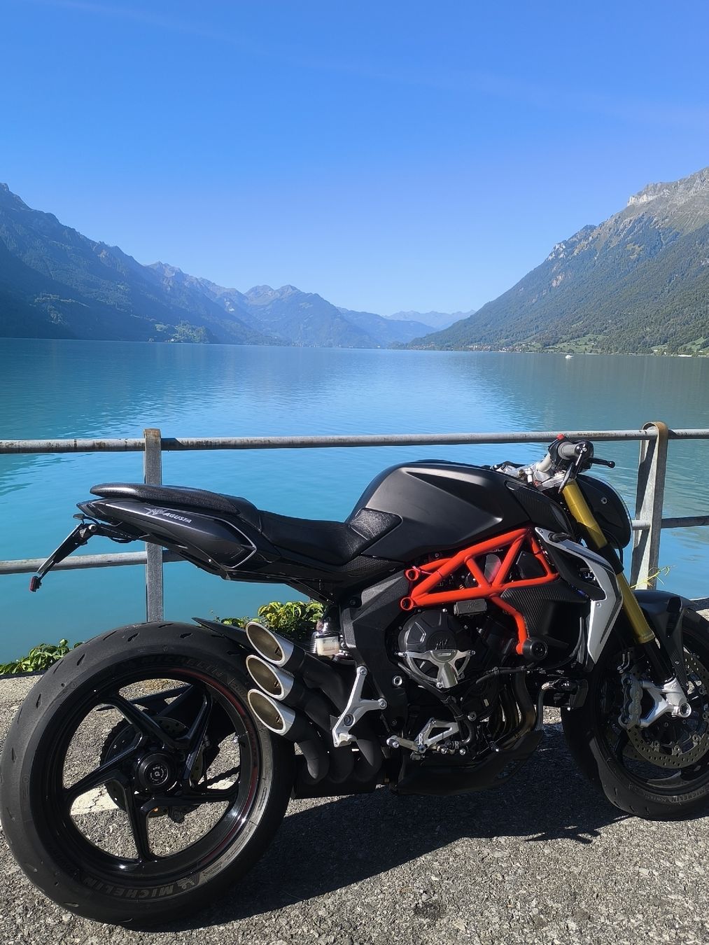 MV Agusta Strasse: MV Agusta Brutale 800 rr – Gebraucht aus Hittnau von and_l9y9 2