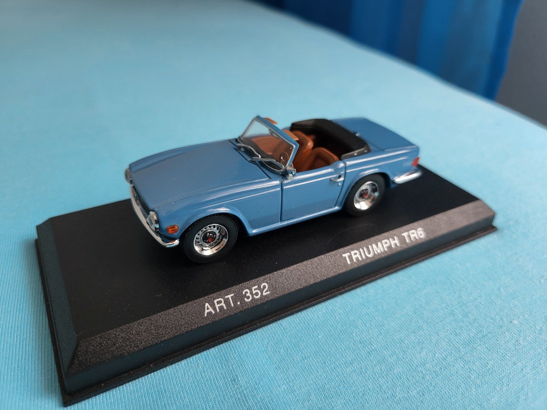 Kit di modellismo & Modellini statici: Triumph TR6 – Nuovo (secondo la descrizione) da Glattbrugg venduto da PhilKrill
