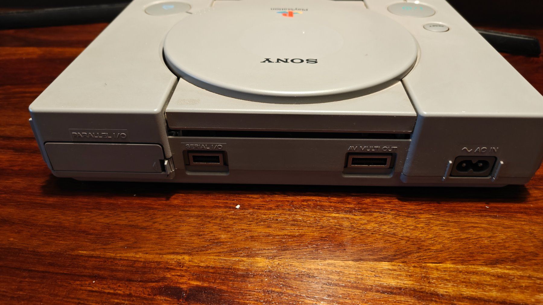 Sony Console: Sony PlayStation 1 Konsole SCPH-5502 mit Controller – Usato da Kleinandelfingen venduto da RetroDomi 4