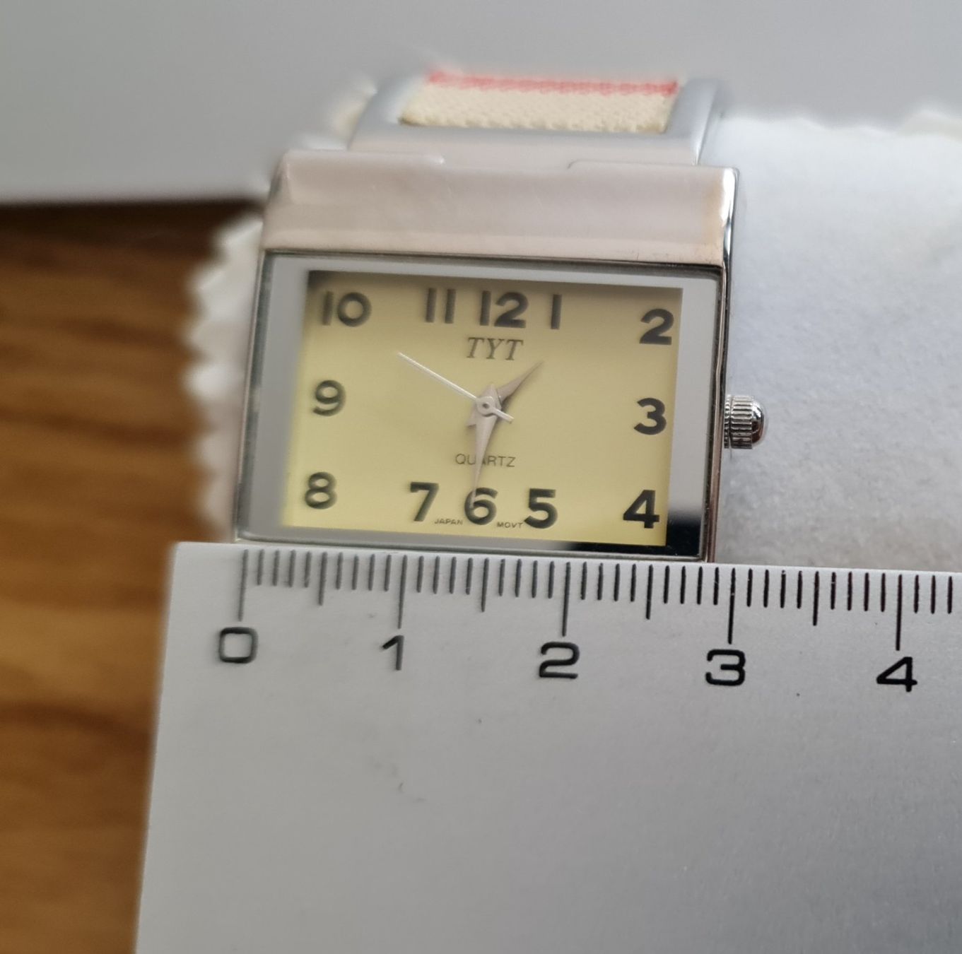 Orologi: Damenuhr mit Armspange – Usato da Sempach Station venduto da Semion 6
