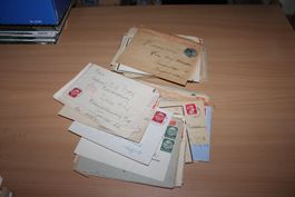 Österreich - 42 zum teil alte Briefe , teil EF / Sonderstemp