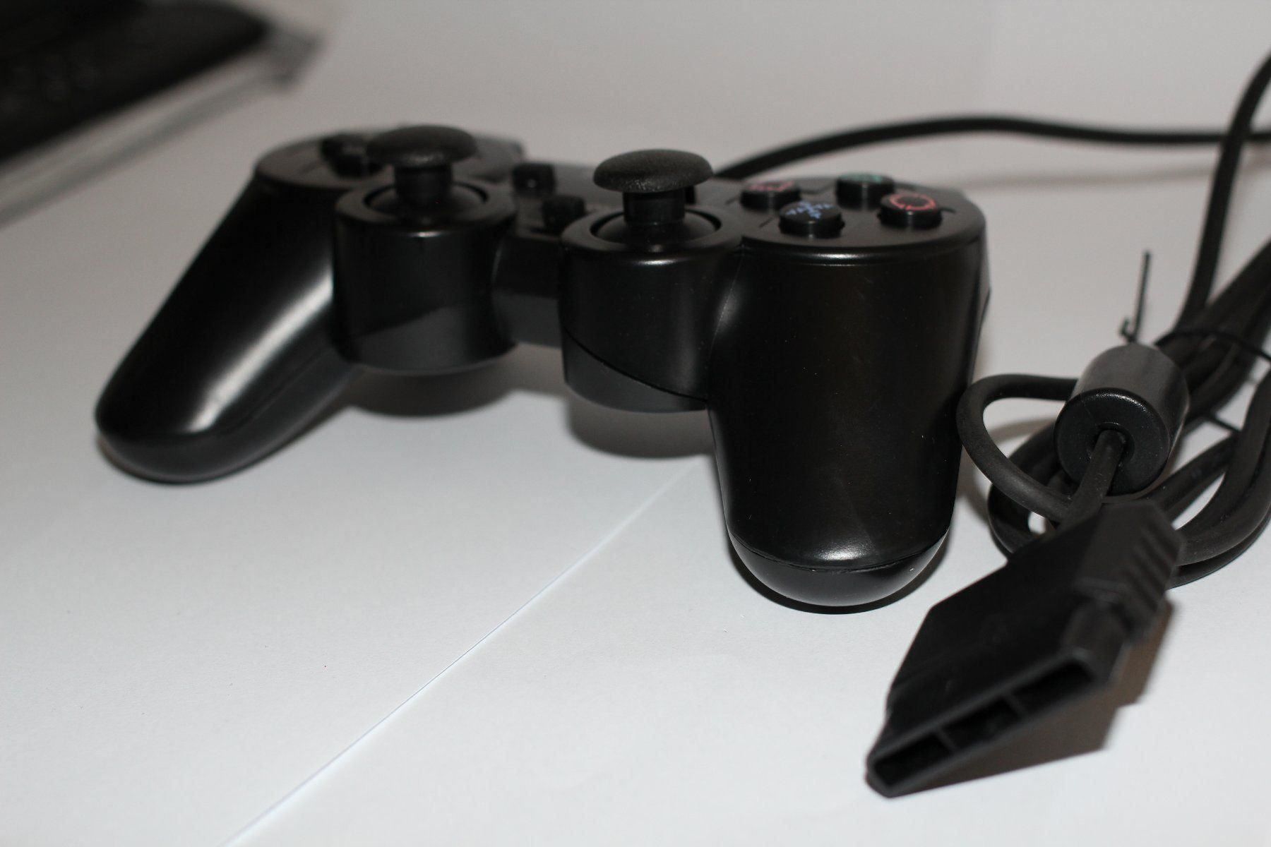 Sony Console: Manette PS2 – Nuovo e nell'imballaggio originale da Renens VD venduto da Accessoryworld 2