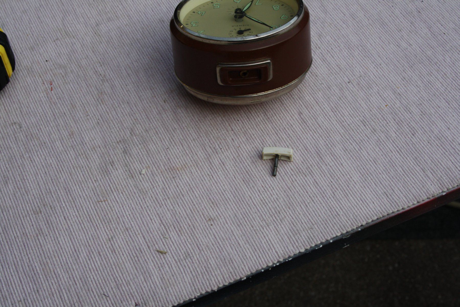 Kienzle Sveglie: KIENZLE VINTAGE WECKER – Usato da Wauwil venduto da Pneuedy 9