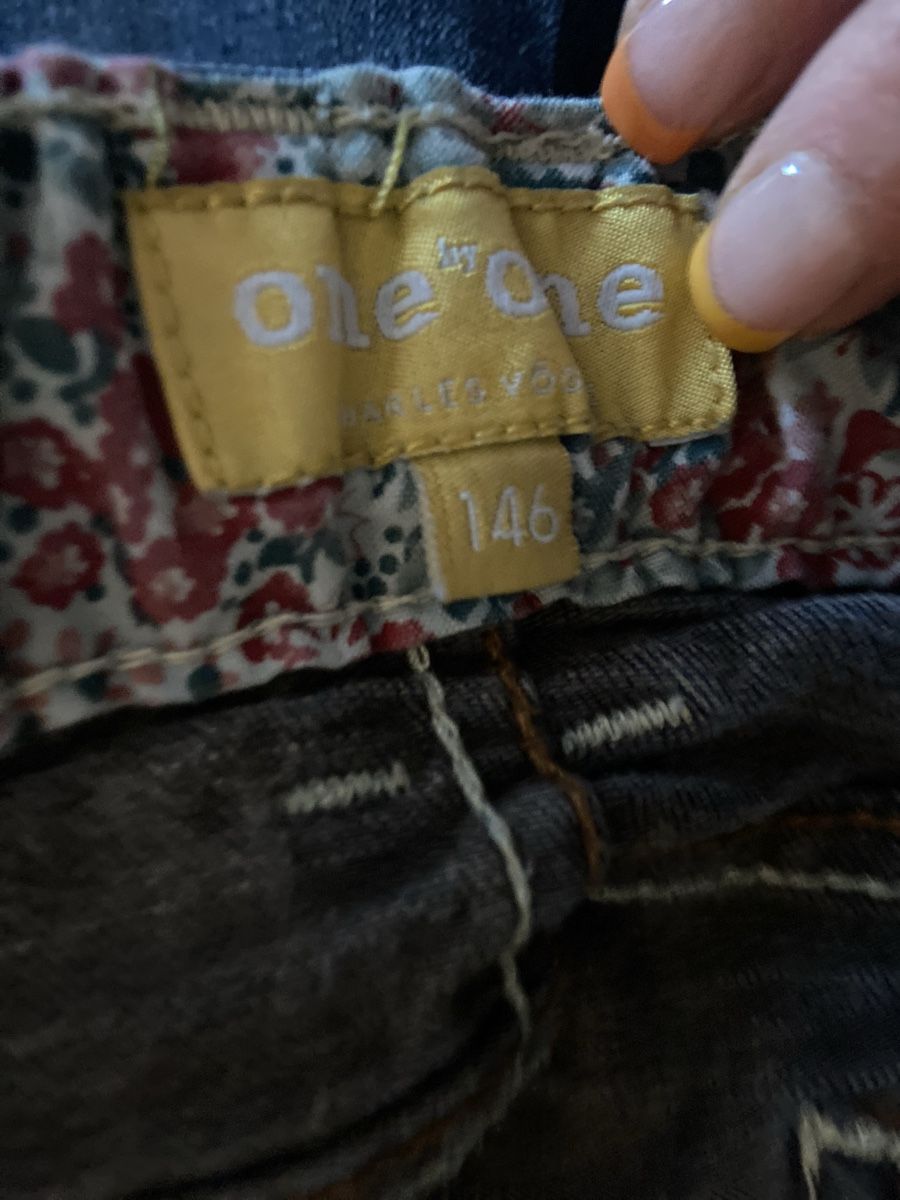 Hosen: Jeans fille 146-11 ans  – Gebraucht aus Sornard (Nendaz) von delezedoris 2