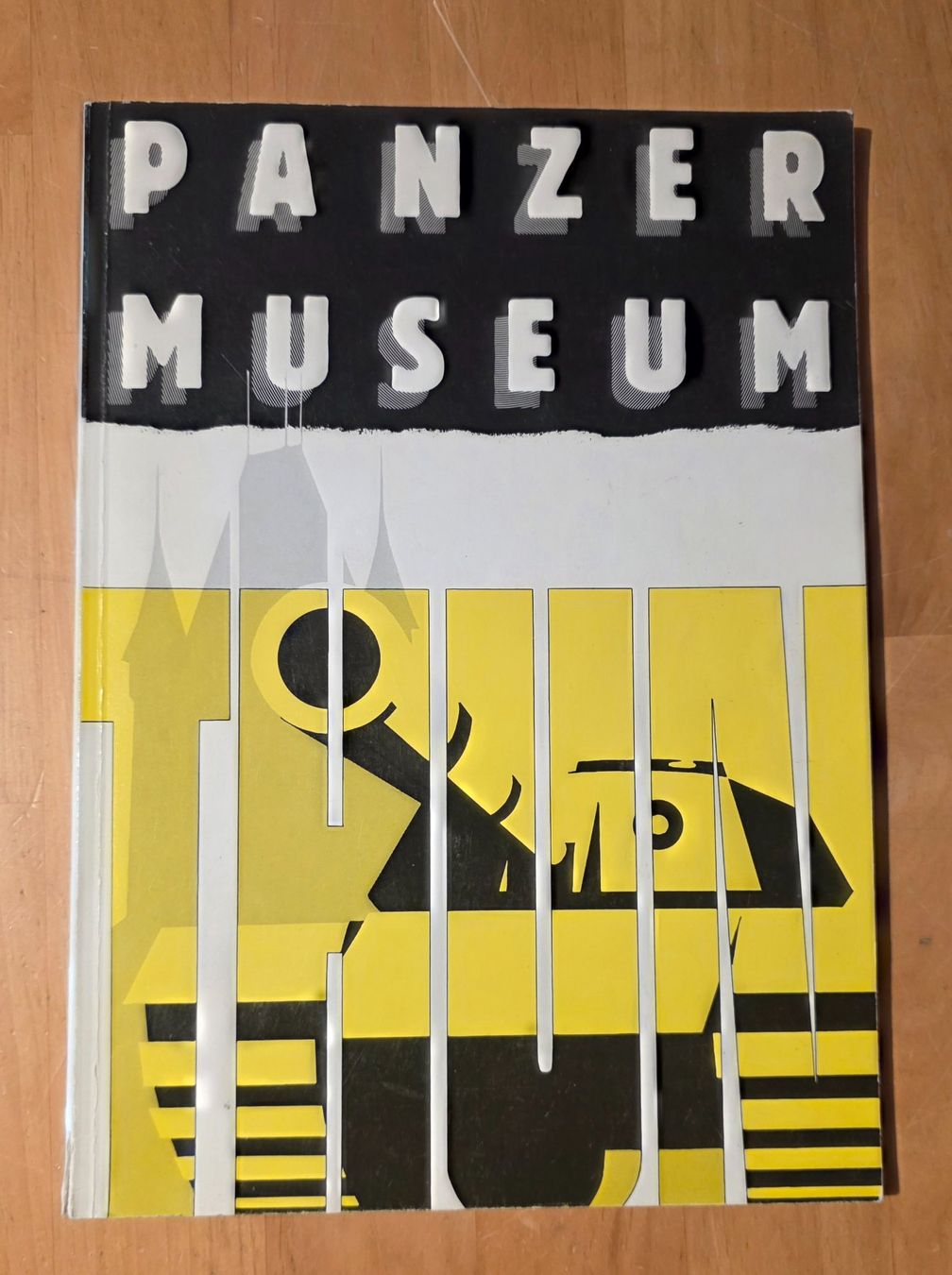 Revues & Magazines: Panzermuseum Buch/Magazin   / Begleitband – D'occasion à Obermumpf par oiskypoisky