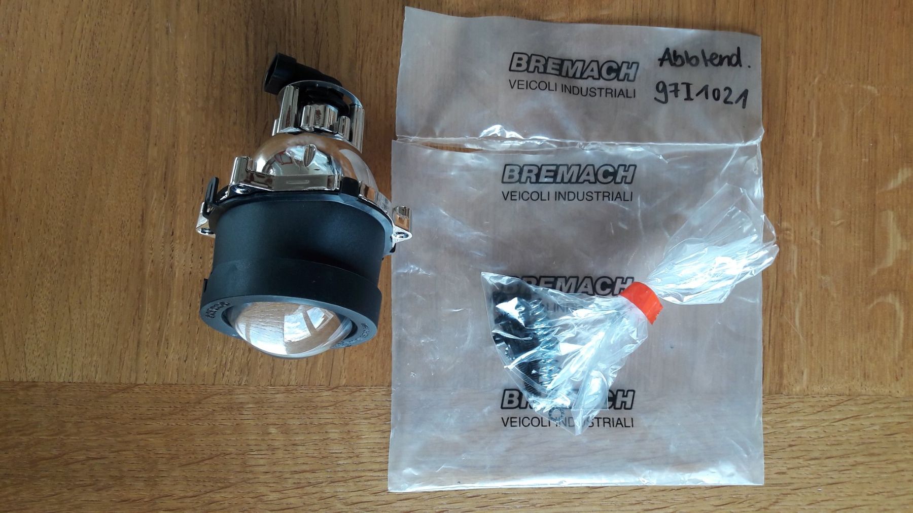 Alle Ersatzteile: BREMACH T-REX Abblendlicht – Neu und originalverpackt aus Courfaivre von silberschnee