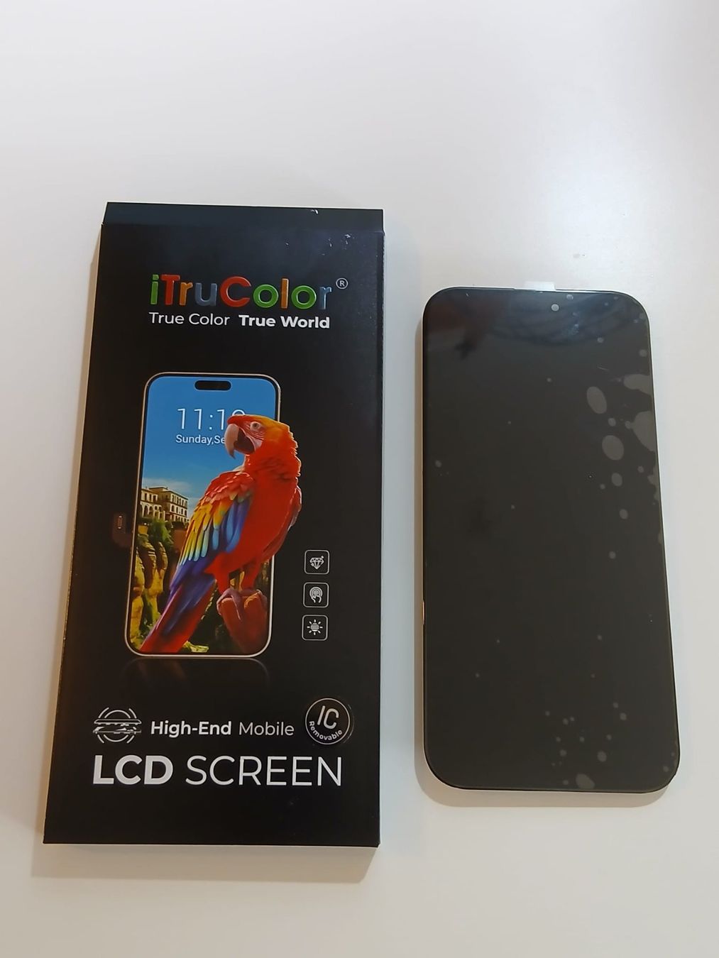 Monitor: Display Iphone 16 Pro Max Soft Oled – Nuovo e nell'imballaggio originale da Leukerbad venduto da wor_sf98