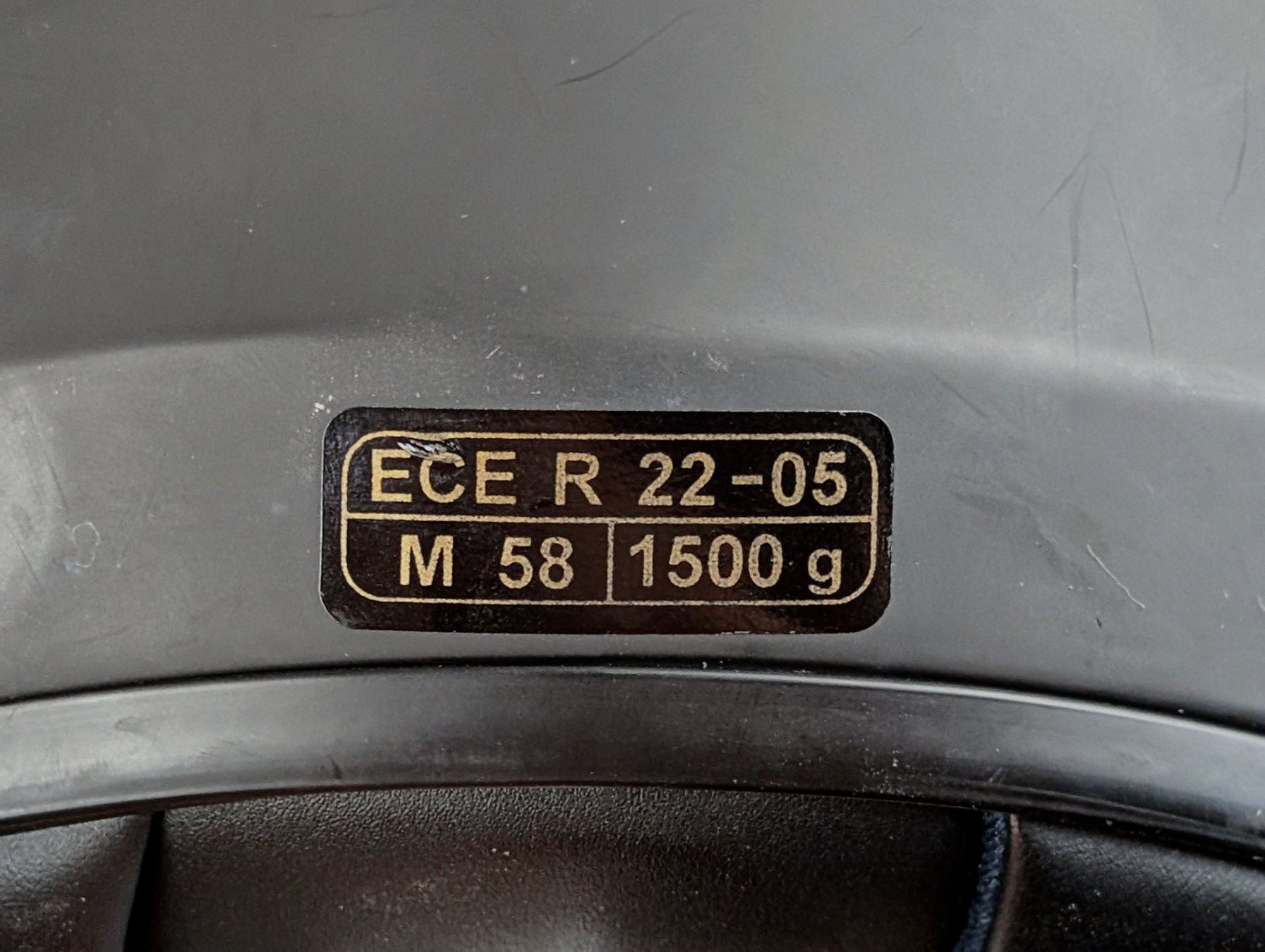 Casques & visières: Motorradhelm Grösse M — Helm, Töffhelm – D'occasion à Kirchlindach par LB99 8