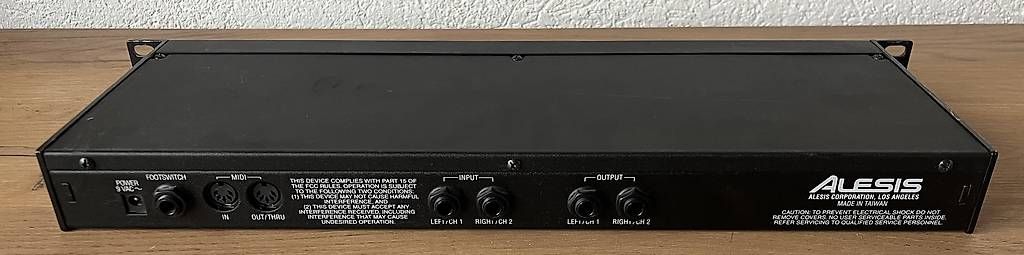 Instruments de musique: Alesis Midiverb 4 – D'occasion à Wetzikon ZH par surfevida 1