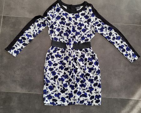 Wunderschönes Jerseykleid Gr 36, mit Rock im Wickeloptik