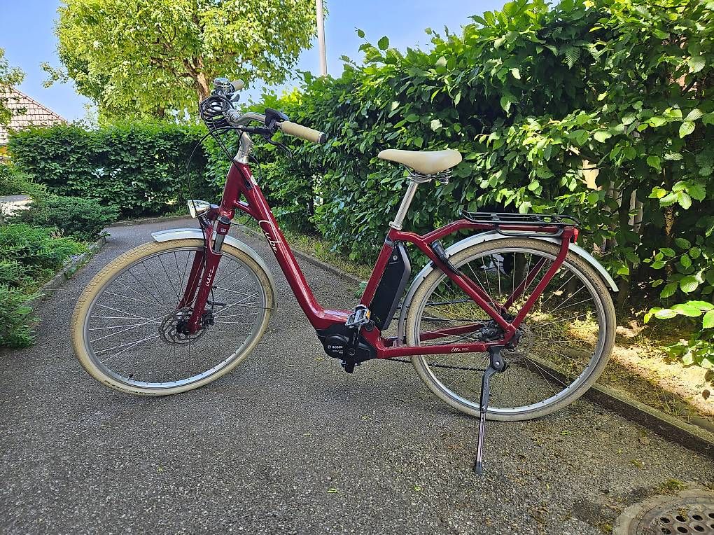 Vélos: Cube eBike ELLA RIDE HYBRID – D'occasion à Münchenbuchsee par nad_q2bf