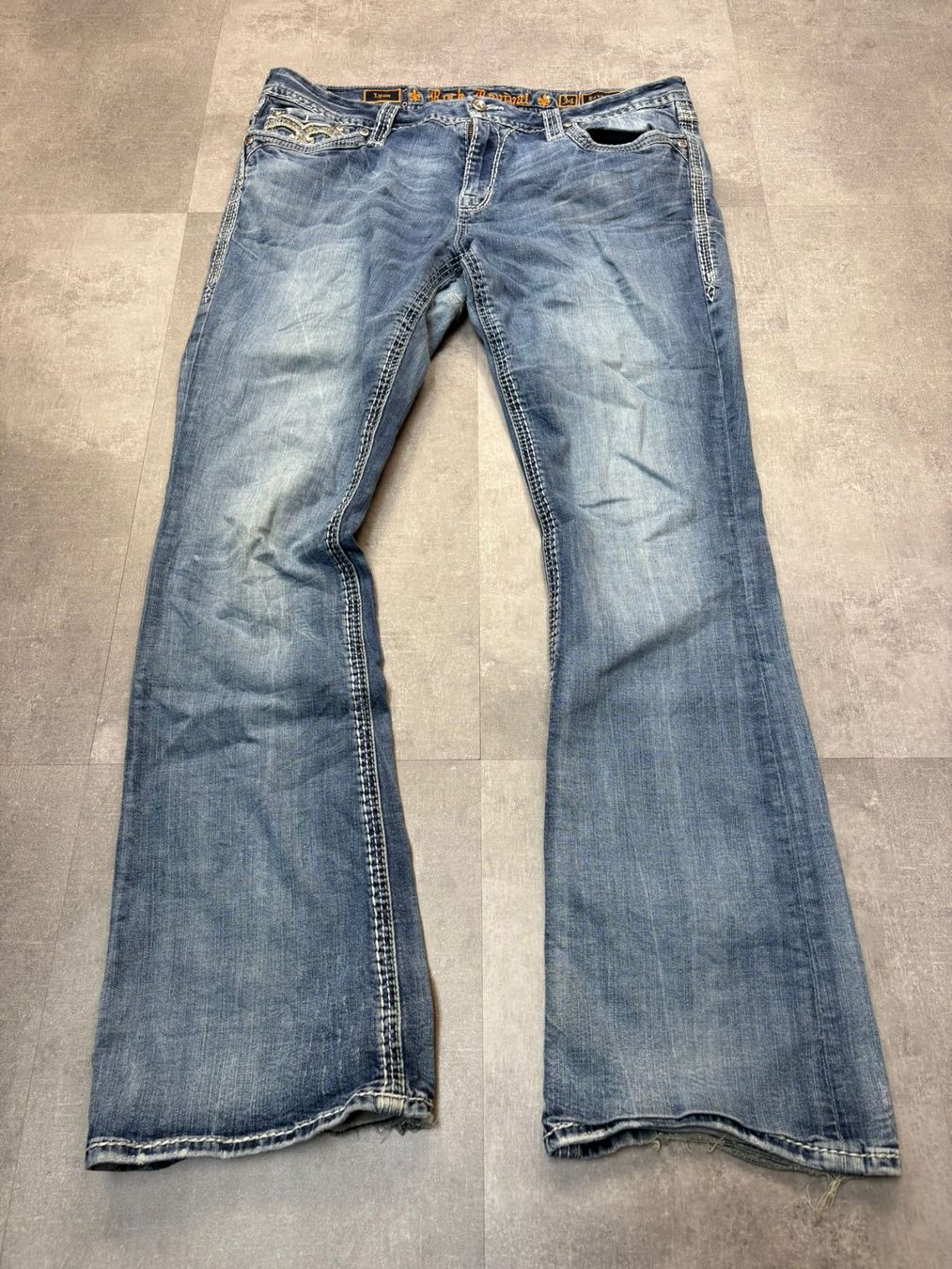 Jeans: Rock Revival Bootcut Flared Jeans - Grösse XL/34 – Nuovo (secondo la descrizione) da Werdenberg venduto da hase.vintage 2