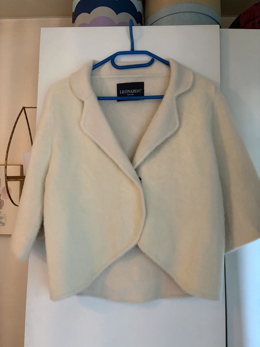 Altro in Moda donna: Bolero Leonardo – Usato da Basel venduto da Brunner.T