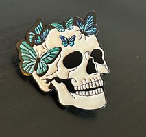 Pin Totenkopf Schmetterlinge Gothic