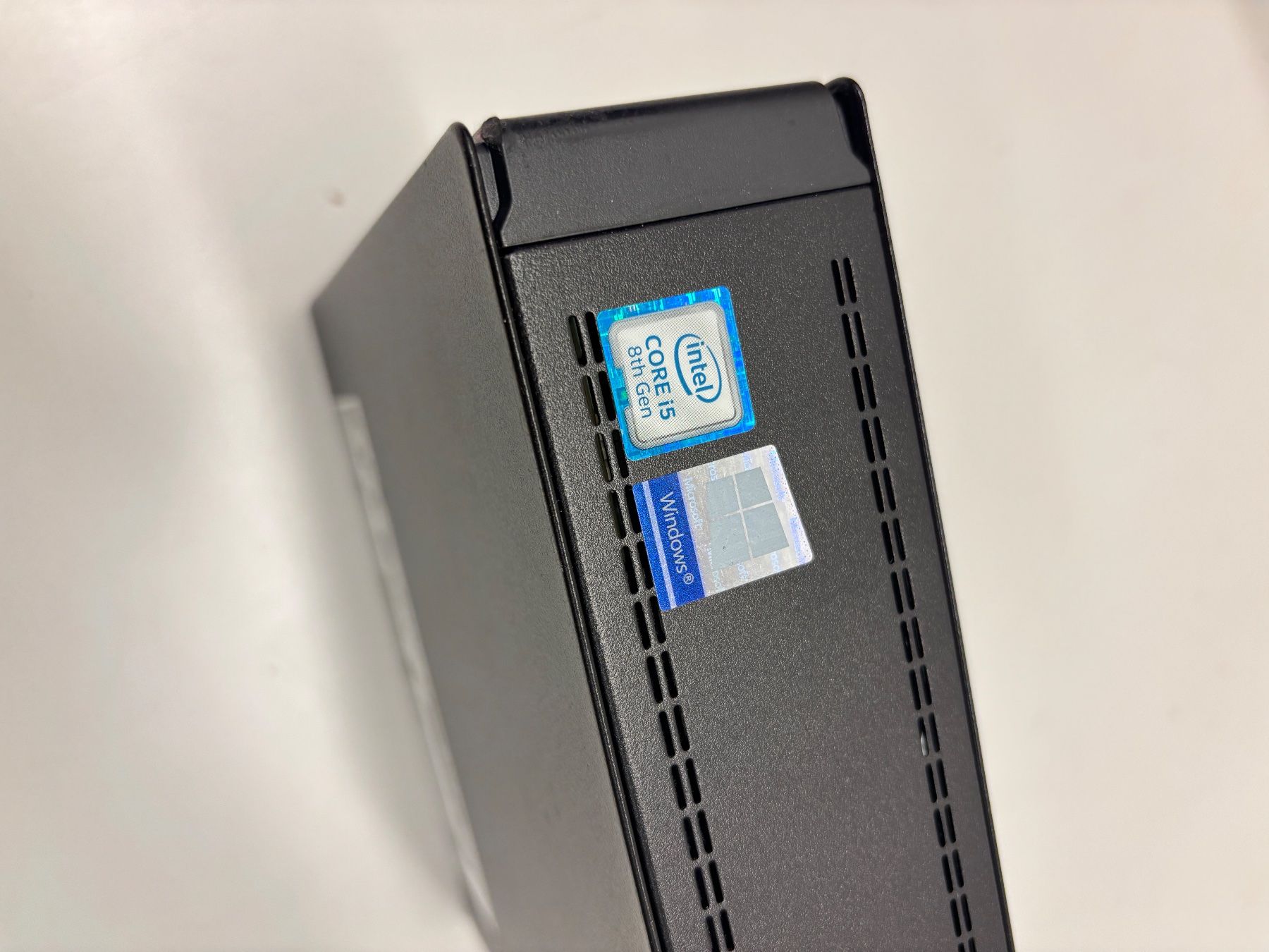 PCs: Fujitsu Esprimo Mini PC - i5 8a gen, SSD, RAM - Offerta! – Gebraucht aus Gravesano von jonnykart 1