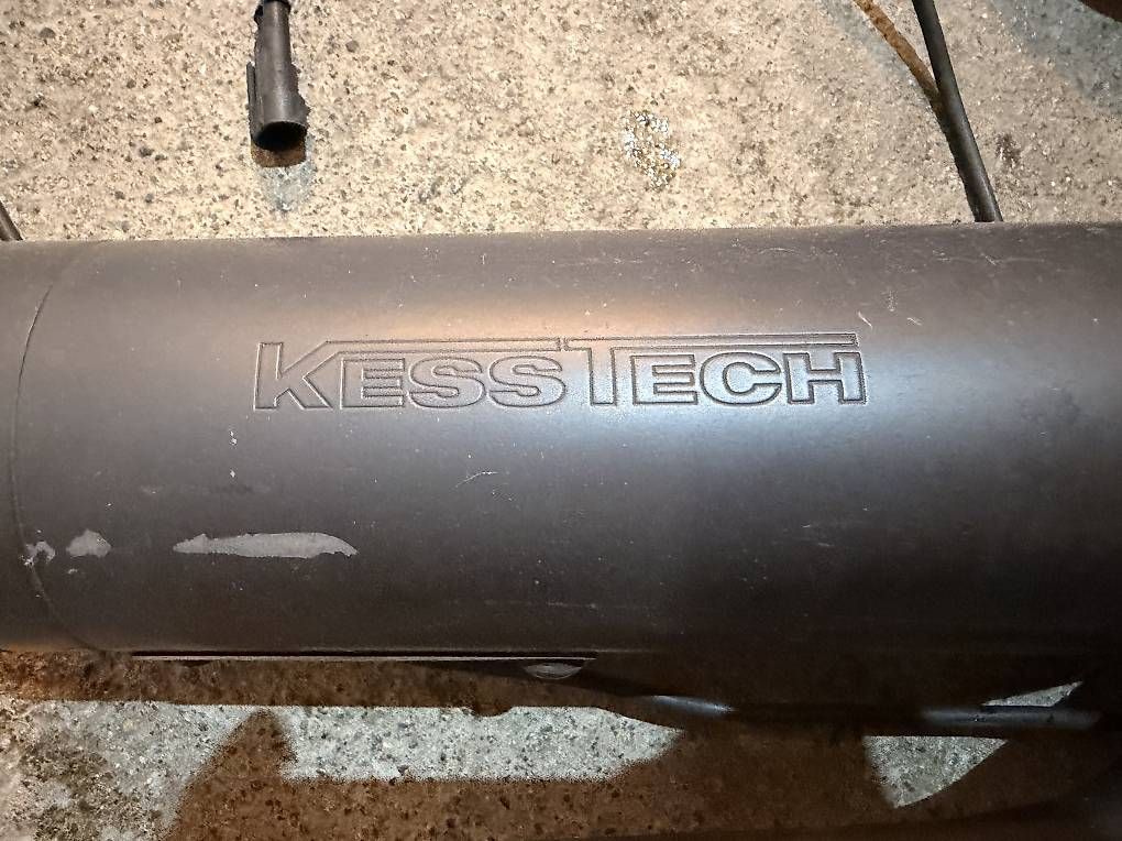 Harley-Davidson Sistemi di scarico: Harley Davidson KessTech Auspuff Softail/ Dyna – Usato da Dietikon venduto da arg_2tr2 1