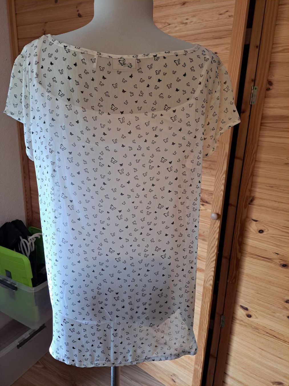 Blusen: Transparente, leichte Bluse, gr.42 – Gebraucht aus Rafz von MuriFinn 2