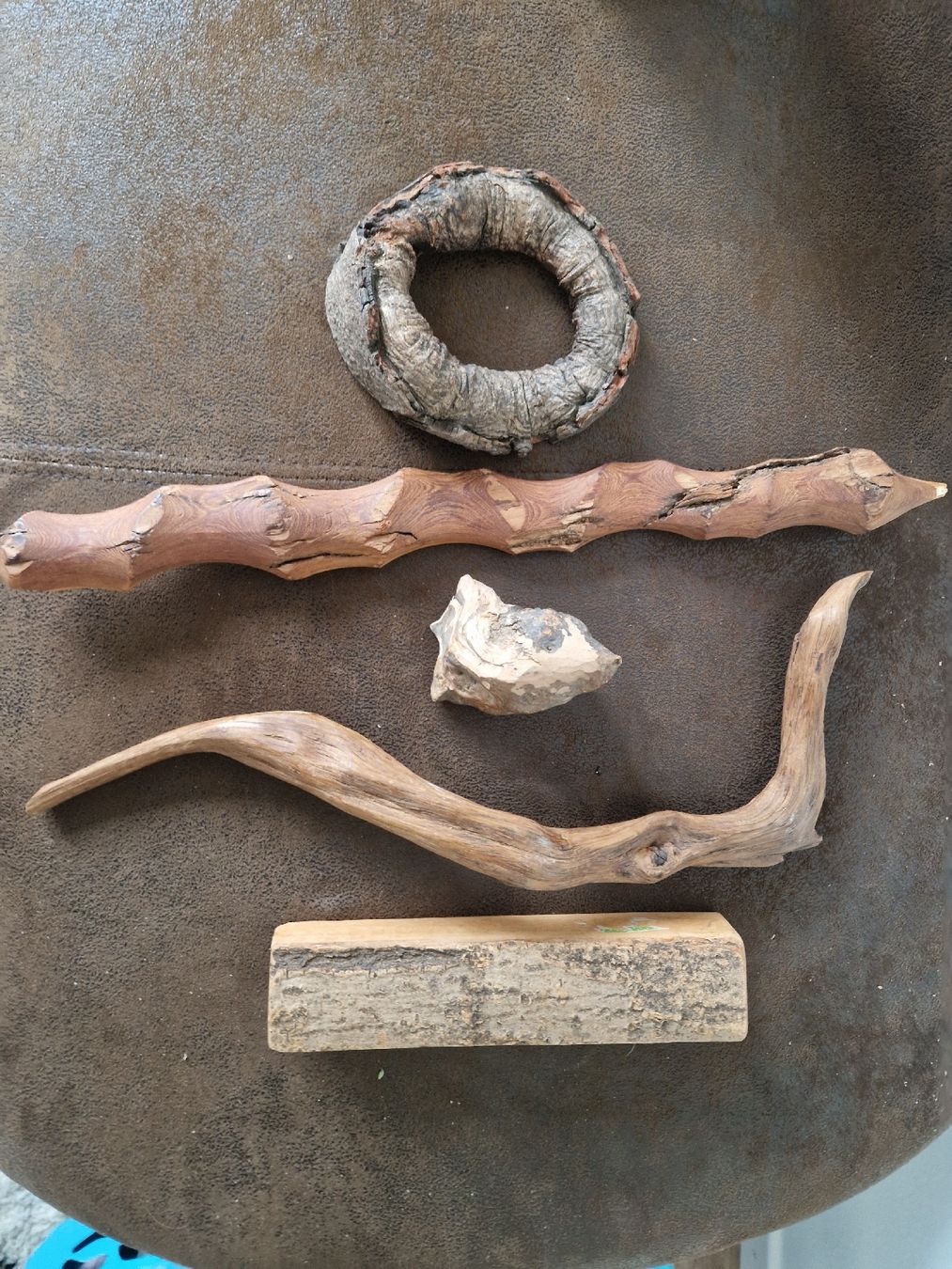 Tutte le decorazioni: selbstgemachte Holzobjekte  – Usato da Jona venduto da obm_wz65