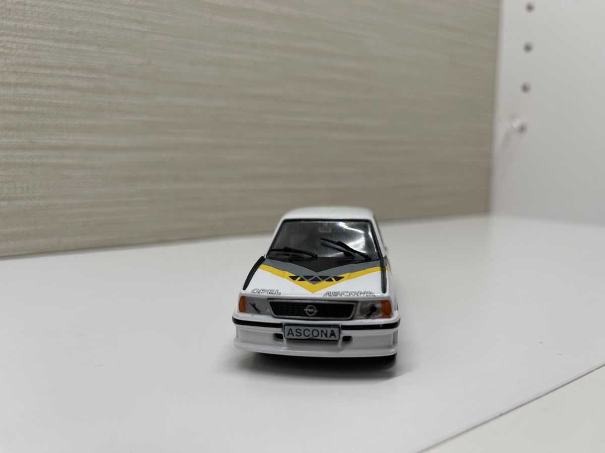 Opel Modellini d'auto: Modellauto 1:43 Opel Ascona 400 Weiss – Usato da Siebnen venduto da speedy63 1