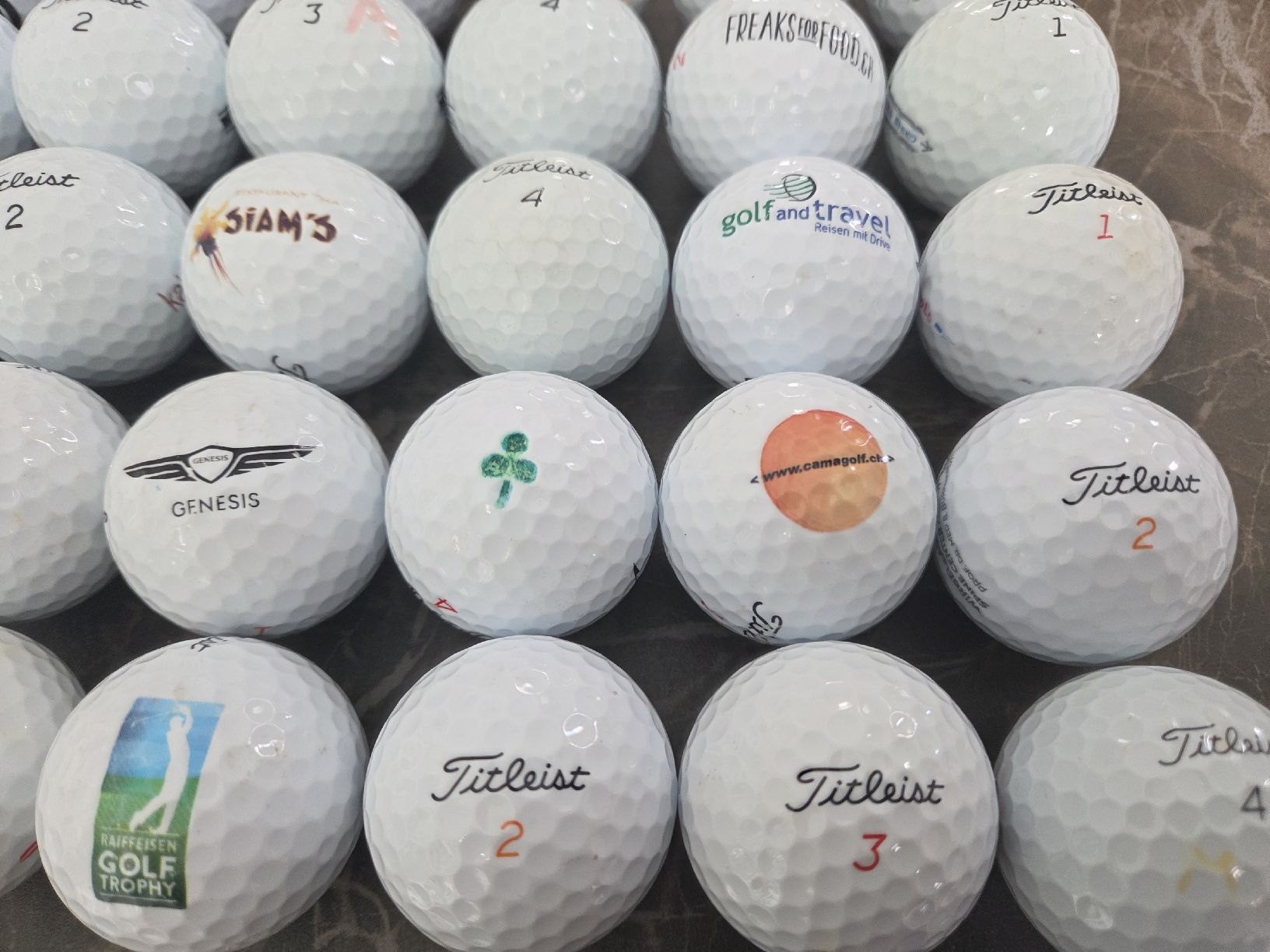 Titleist Palloni: Titleist 30 Stück – Nuovo (secondo la descrizione) da Bad Ragaz venduto da Sly_fox_65 3