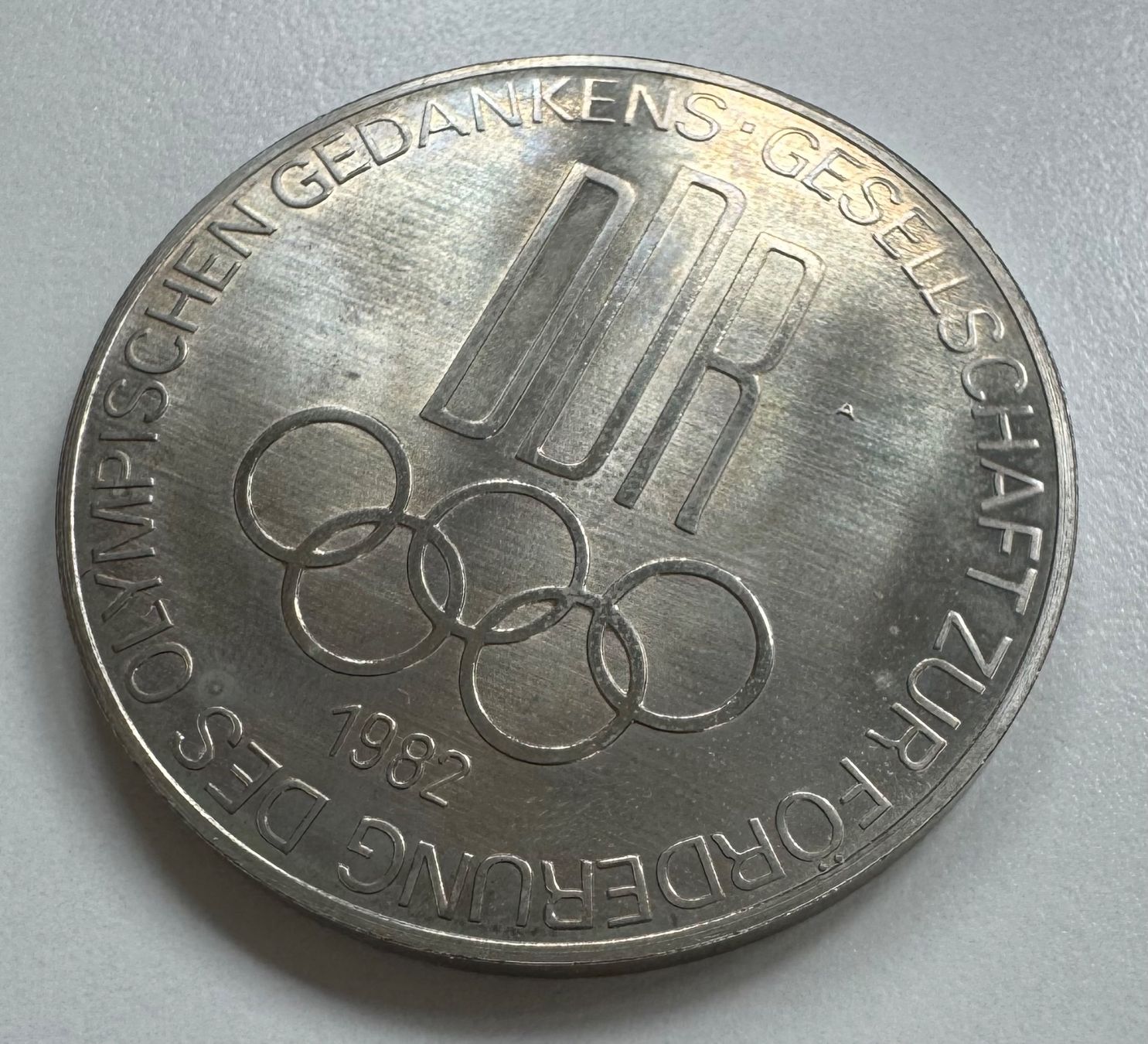 Medaglie: DDR Gedenkmedaille "Willibald Gebhardt" | ab 1.- – Usato da St. Gallen venduto da ti_7knv 7