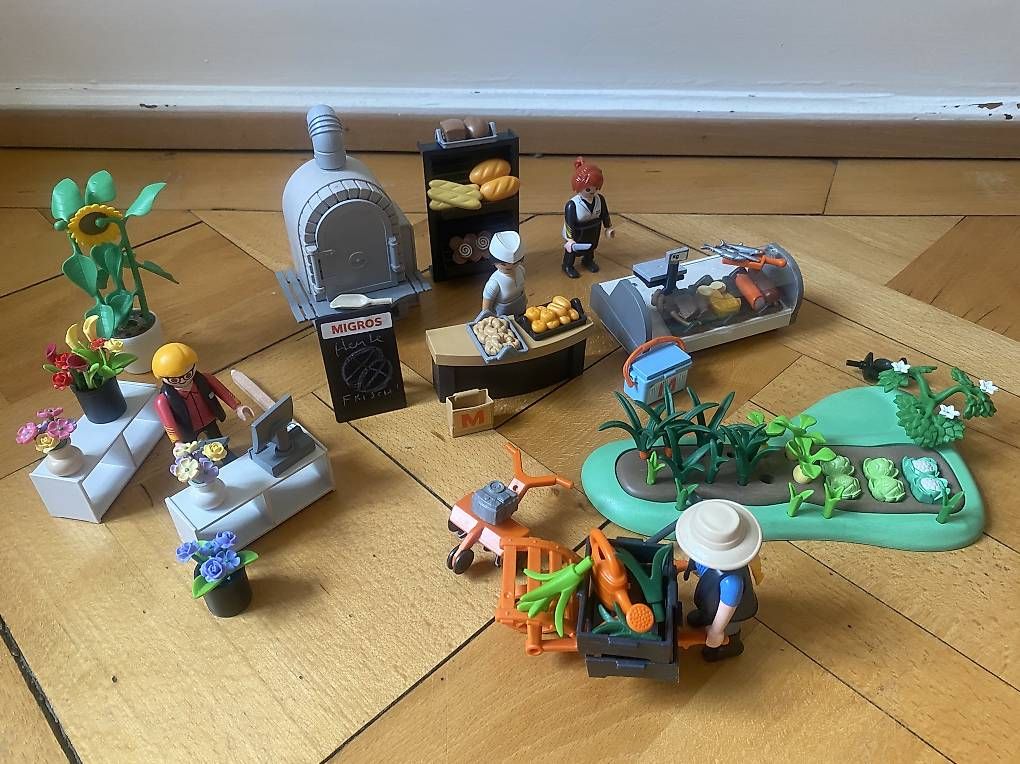 Playmobil Jouets: Playmobil Migros-Sets – D'occasion à Basel par kitkaethy01