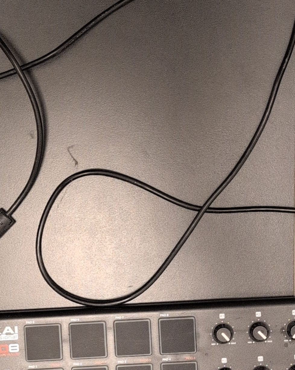 Systèmes de contrôle: Akai Professional LPD8 MIDI Controller – D'occasion à Burgdorf par jer_f67h 1