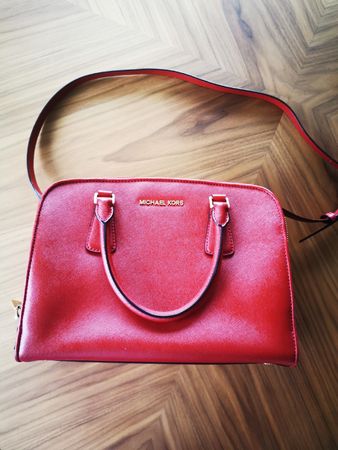 Elegante Michael Kors Tasche im warmen Rot - Top Zustand!