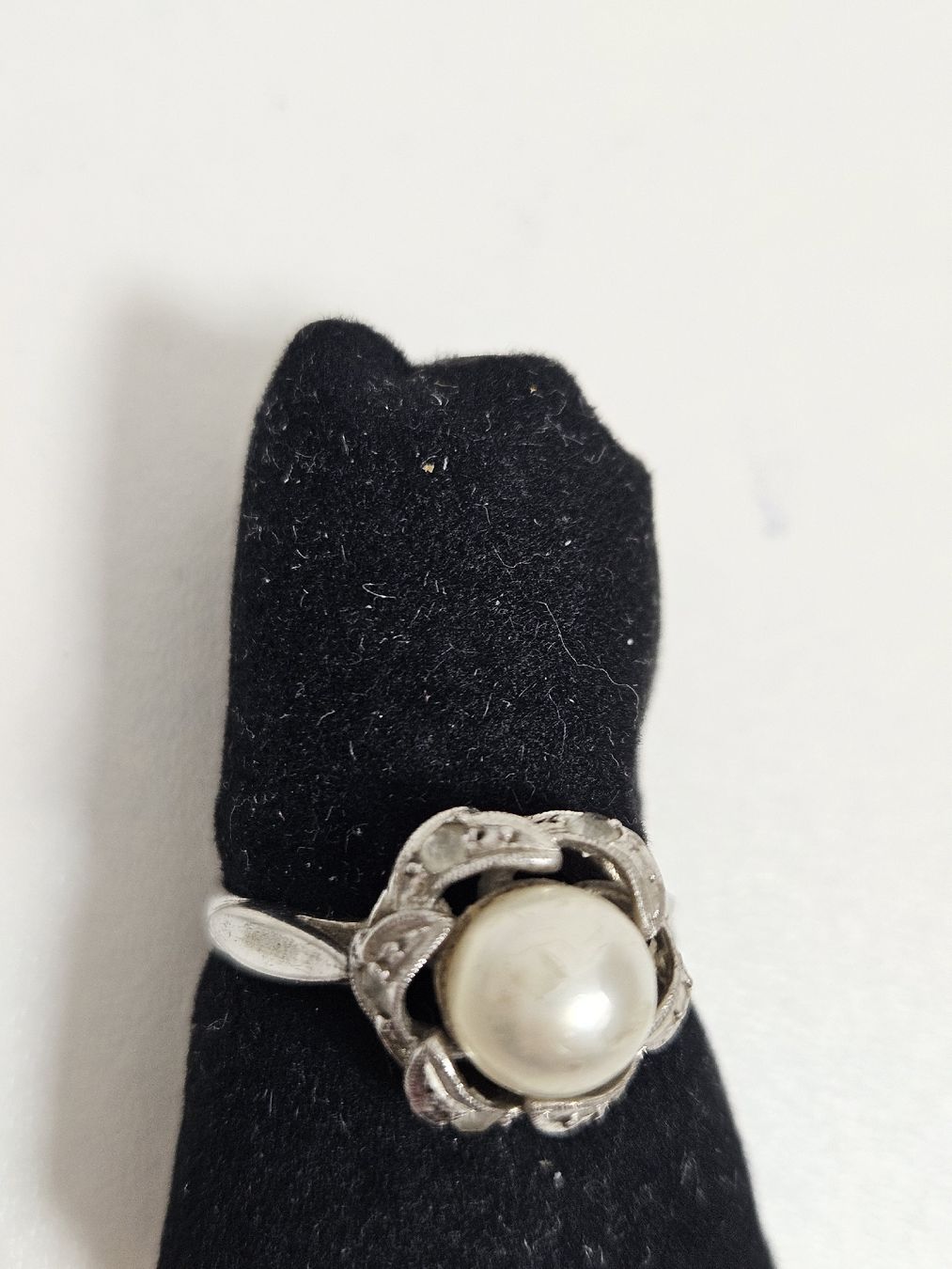 Anelli: Ring Weiss mit Perle Grösse 56 gebraucht – Usato da Schlieren venduto da Bestleo 2