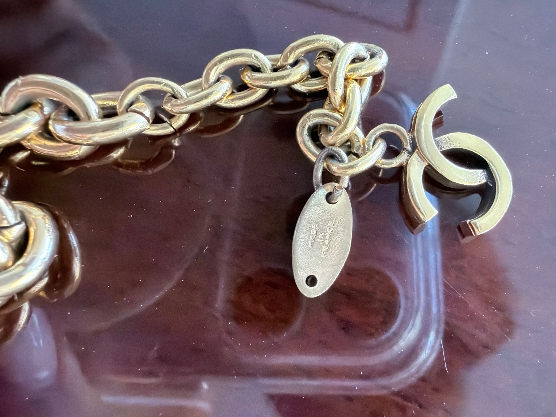 Chanel Cinture: Chanel Gold Plated Chain belt – Usato da Zollikon venduto da houseofsamar 5