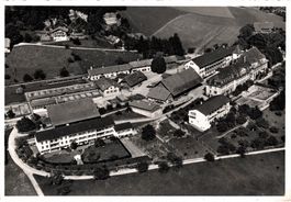 Flugaufnahme Oberl. Verpflegungsanstalt Schloss Uztigen