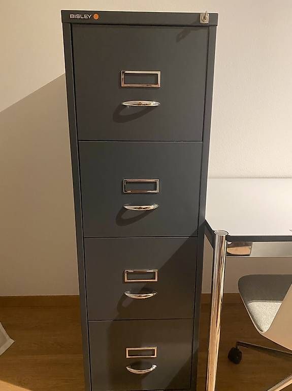 Armoires: Bisley Original / Vintage – D'occasion à Luzern par publikum