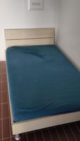 Bettgestell Holz hell mit Lattenrost und Matratze 120x200cm