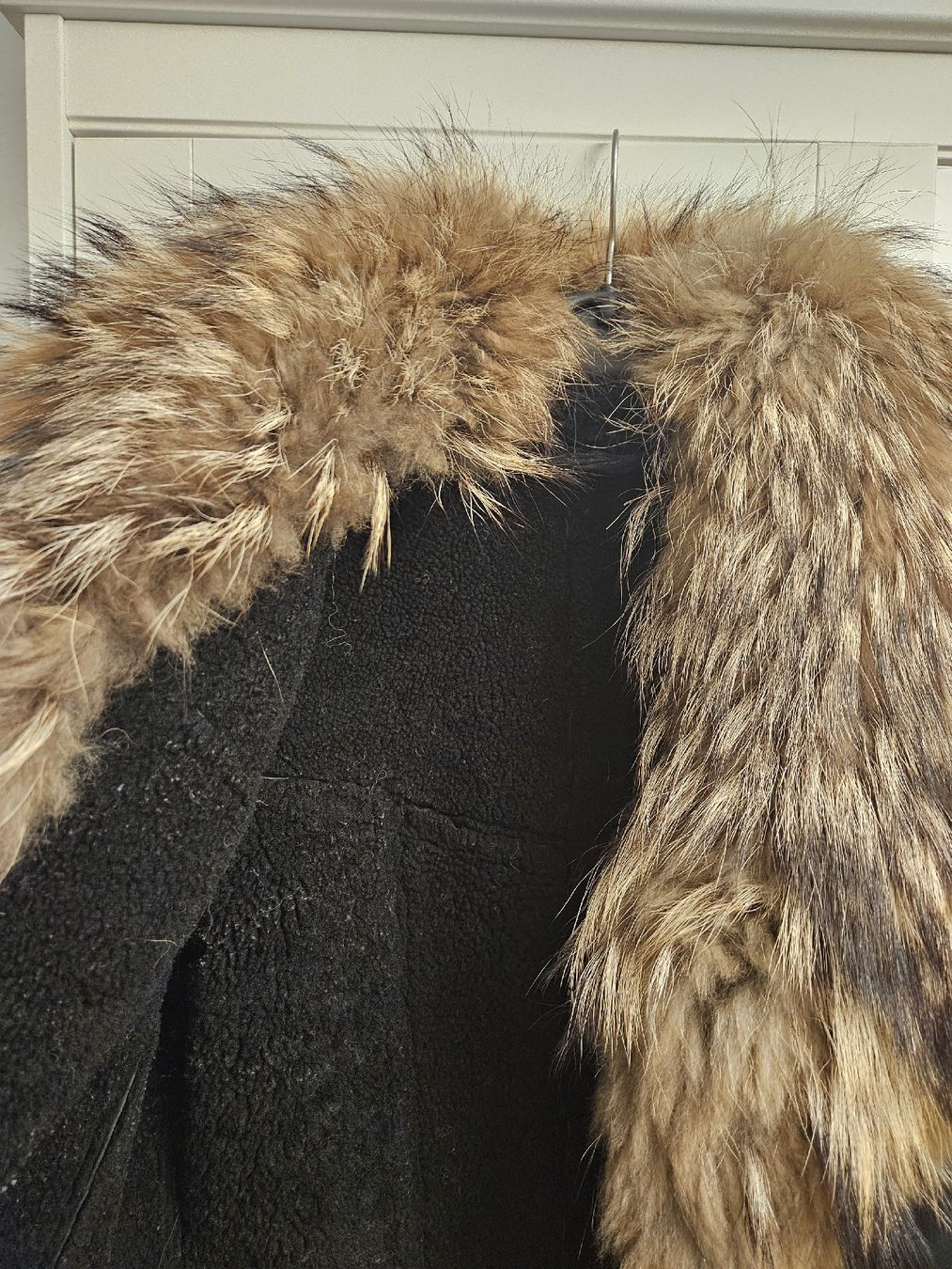 Cappotti: Winter sheepskin coat with fur, size s – Usato da Zürich venduto da kri_72l9 1