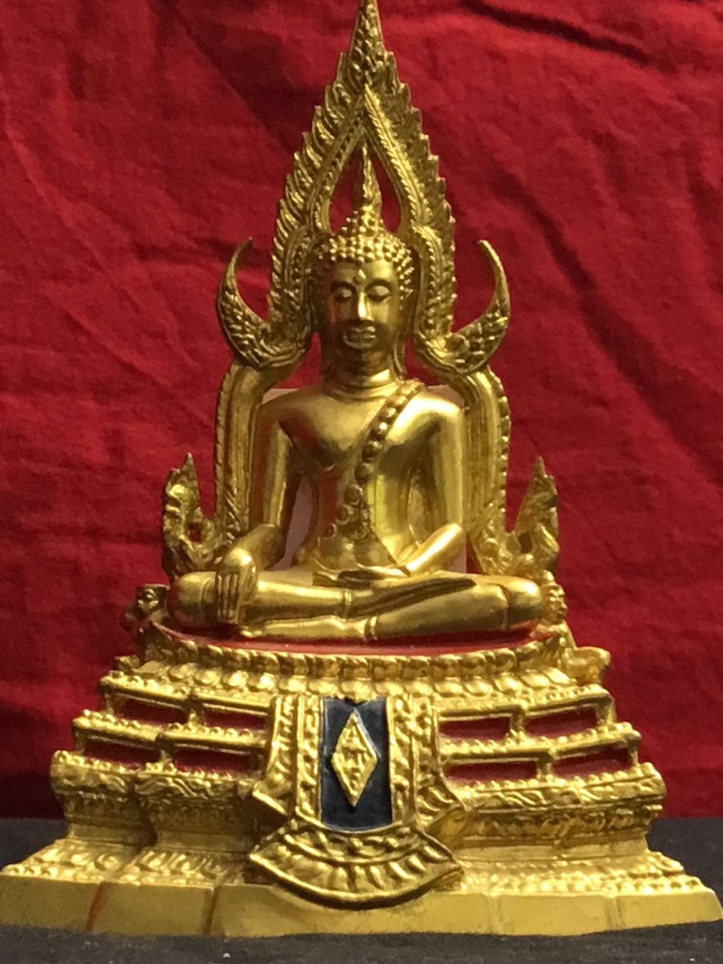Sculture & Statue: Goldene Buddha-Statue, Thailand – Usato da Schlieren venduto da Jeajet