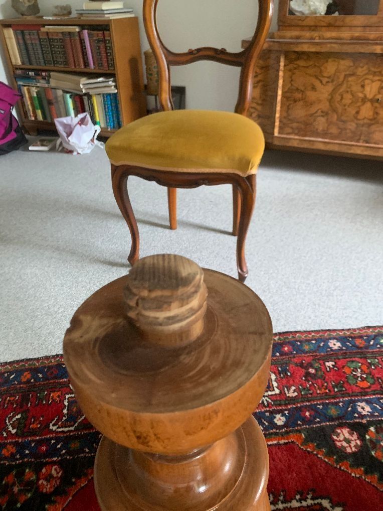 Tables: Tisch (Biedermeier-Stil) plus 4 Stühle – D'occasion à Riedern par hagm 4