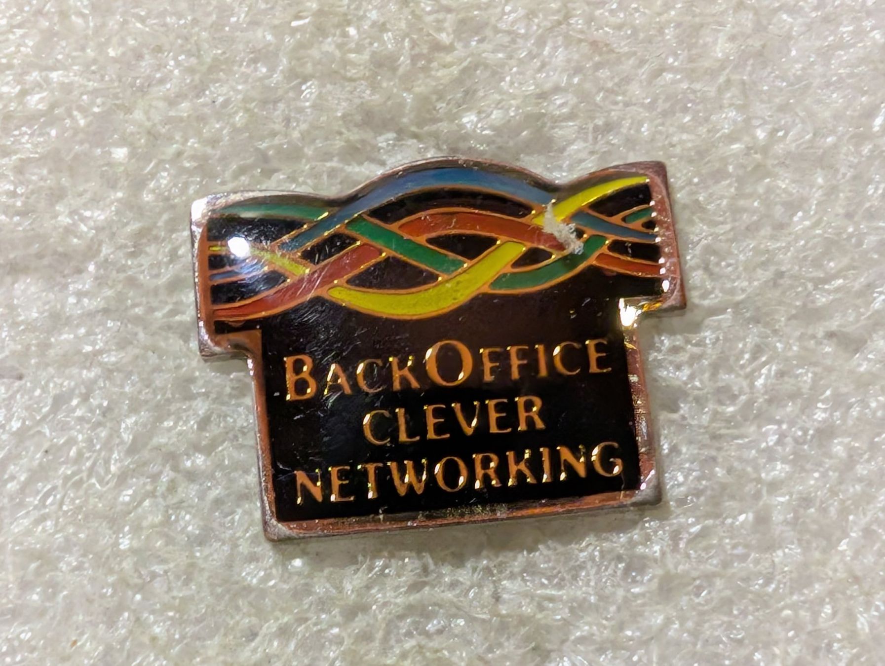 Plaketten & Abzeichen: Ansteckpin 176: Backoffice Clever Networking – Gebraucht aus Oppligen von Pin-Fall-Shop