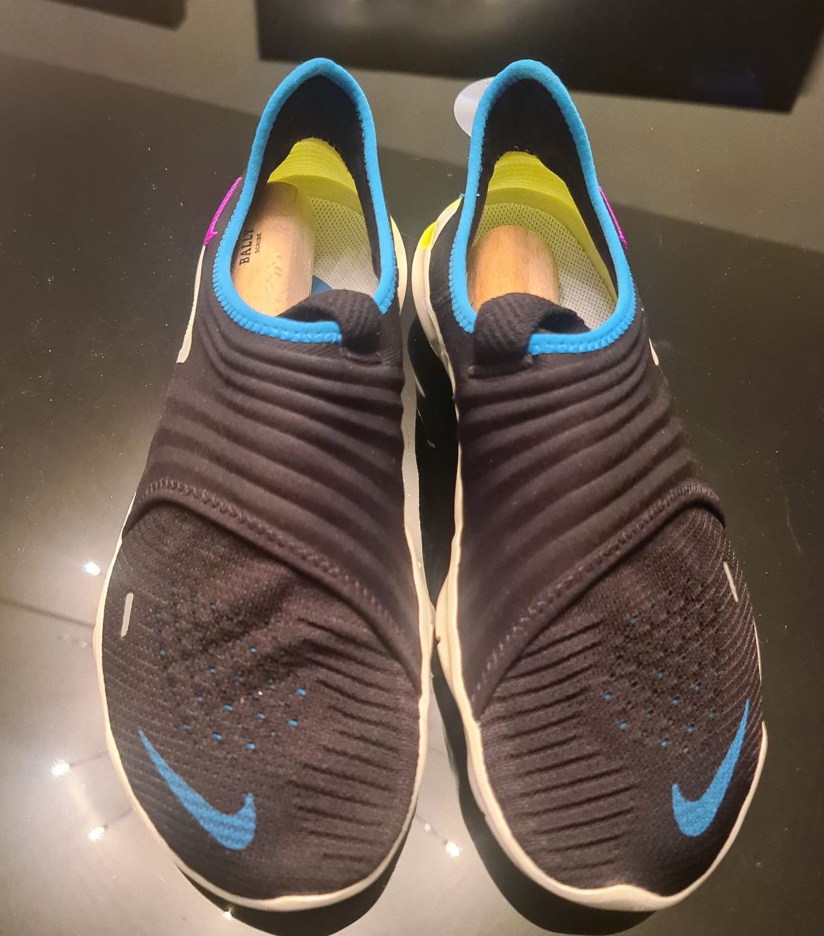 Nike Scarpe da uomo: Neu-Original Nike-Schuhe-Sneaker – Nuovo e nell'imballaggio originale da Zürich venduto da ok1 1