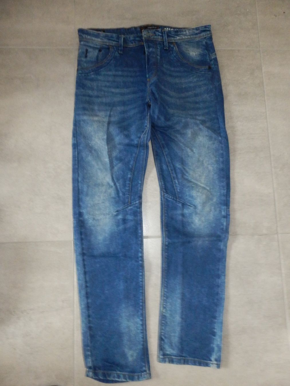 Jeans: Lot de 3 jeans comme neuf taille 32/34 – Gebraucht aus Apples von Photec18 1