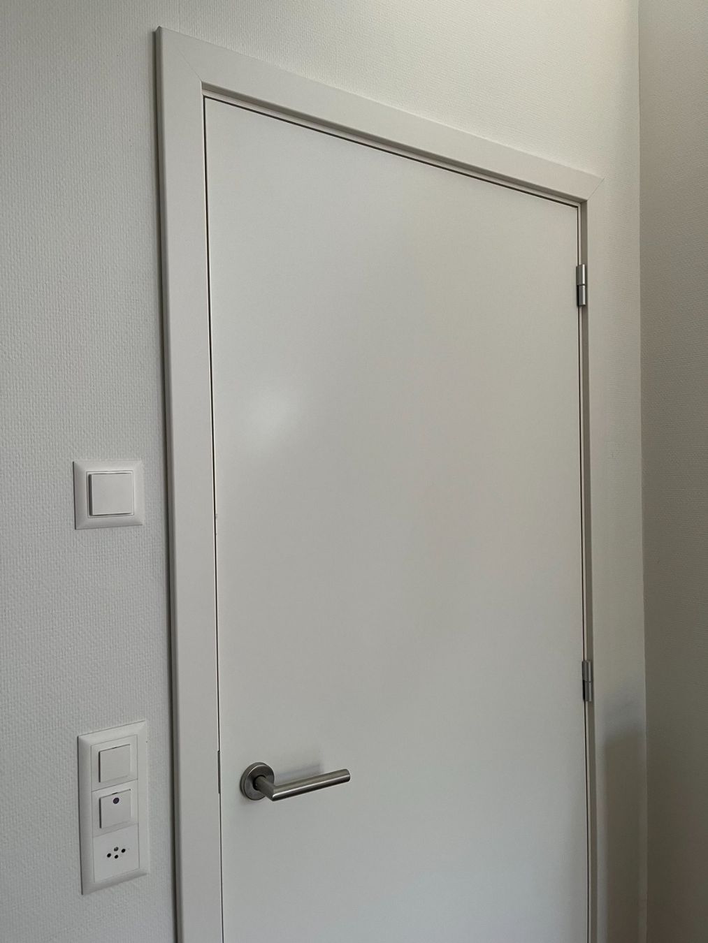 Porte: Zimmertüre mit Rahmen – Usato da Unterterzen venduto da bac_287t 1