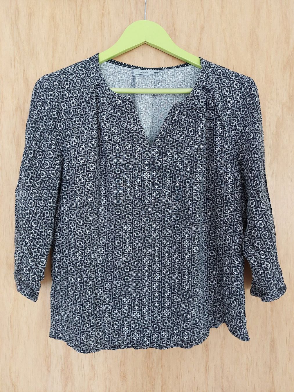 T-Shirts: Shirt Gr. 40 Gabriella K. – Gebraucht aus Schmitten von Renistern68