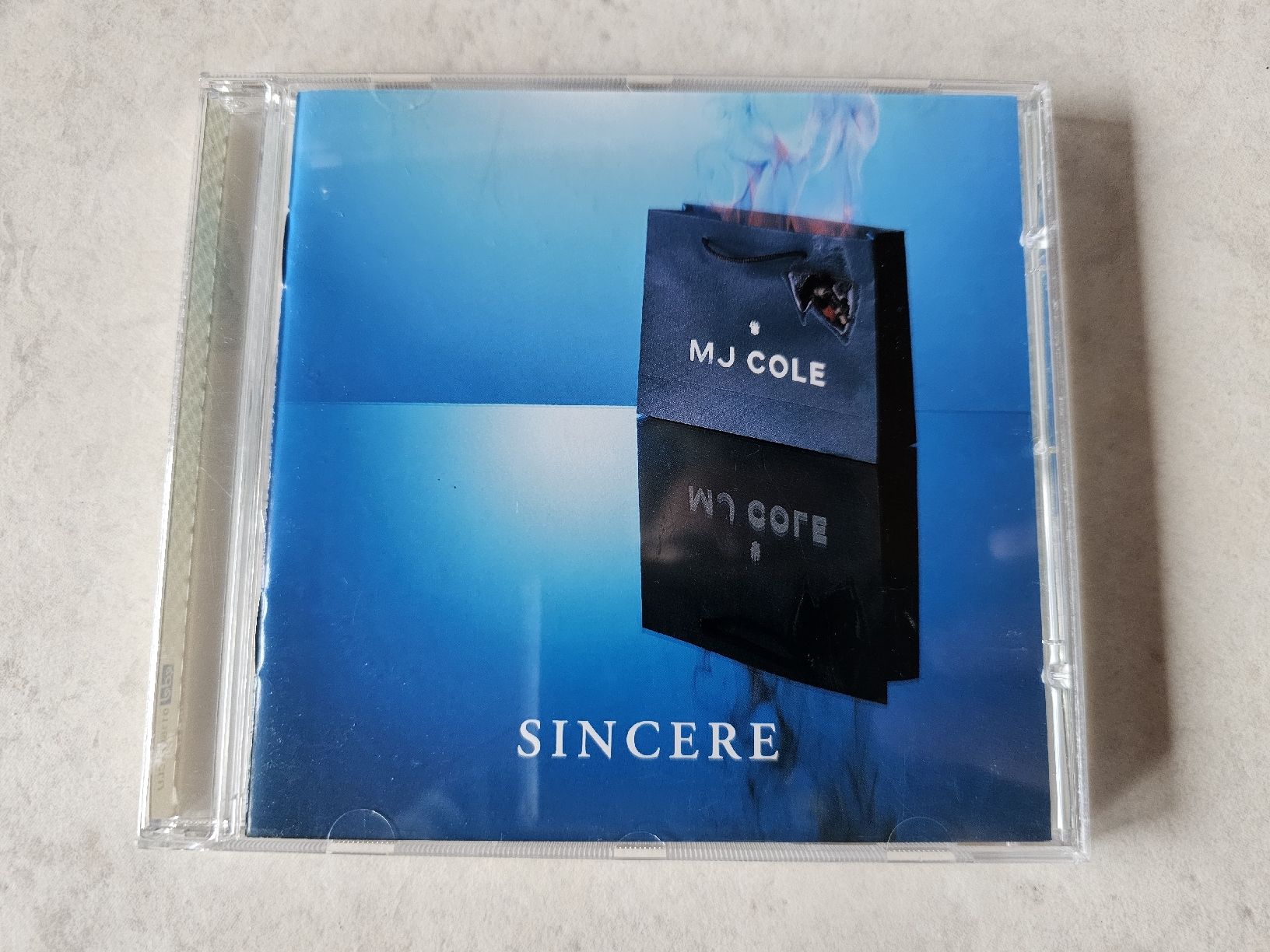CD: Mj Cole  -  Sincere – Usato da Schneisingen venduto da backstore24