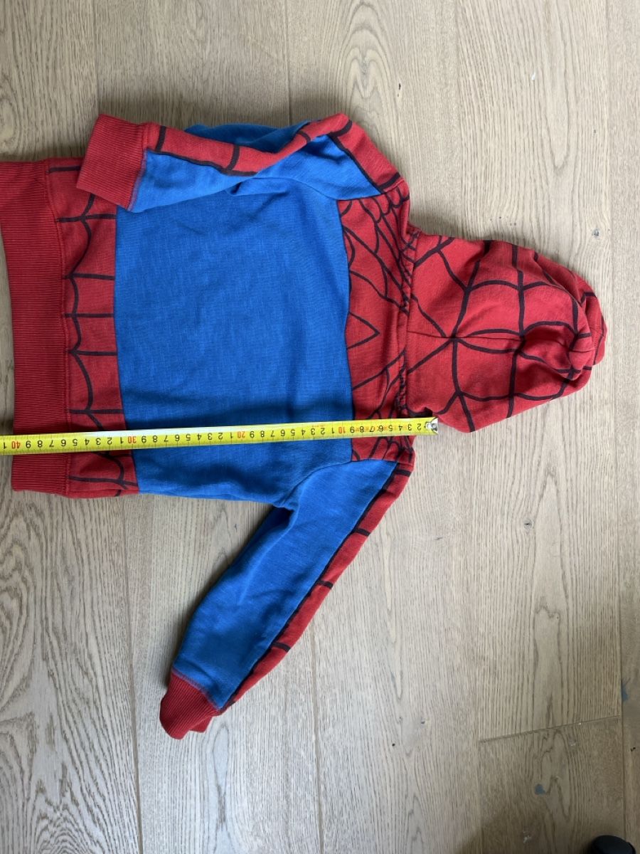 C&A Maglioni & Felpe: Spiderman Hoodie Gr. 98/104 – Difettoso da Oensingen venduto da katepe 3