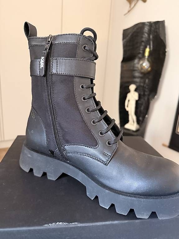 Karl Lagerfeld Scarpe da uomo: Karl Lagerfeld Boots – Usato da Schaffhausen venduto da Aensch