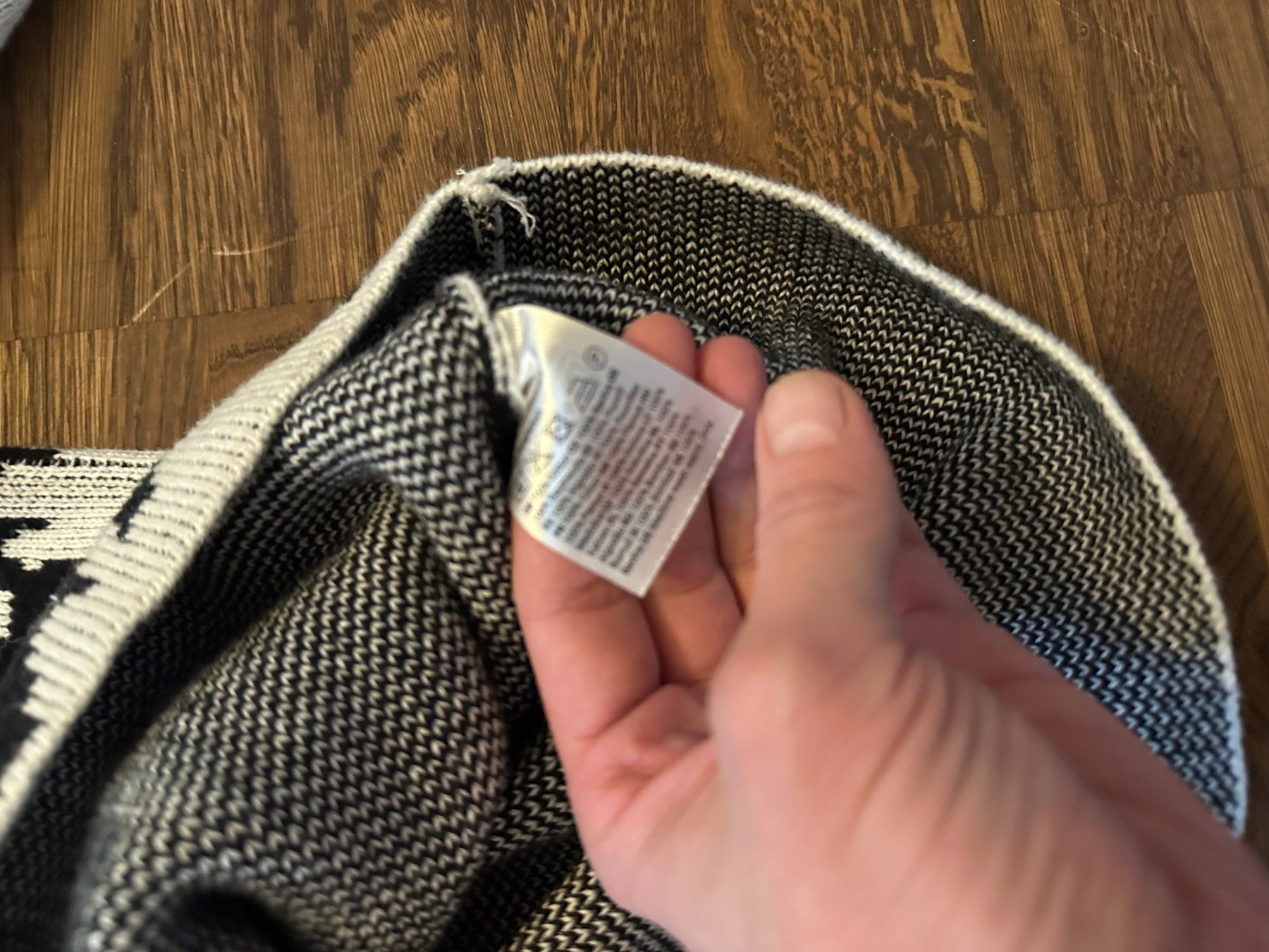 Maglioni & Felpe: Secondhand Vintage Baumwoll Pullover – Usato da Zürich venduto da Lasadrielle 2